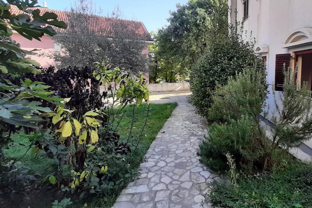 Quiet & Lovely Apartment-Ичичи Экстерьер фото